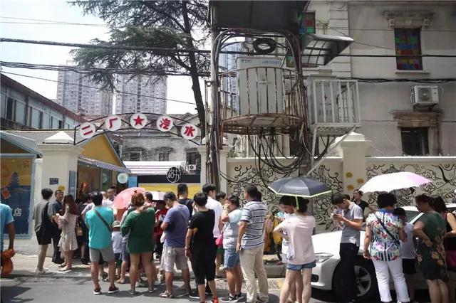 好物之国货志丨用一瓶汉口二厂汽水,“复活”老武汉的味道