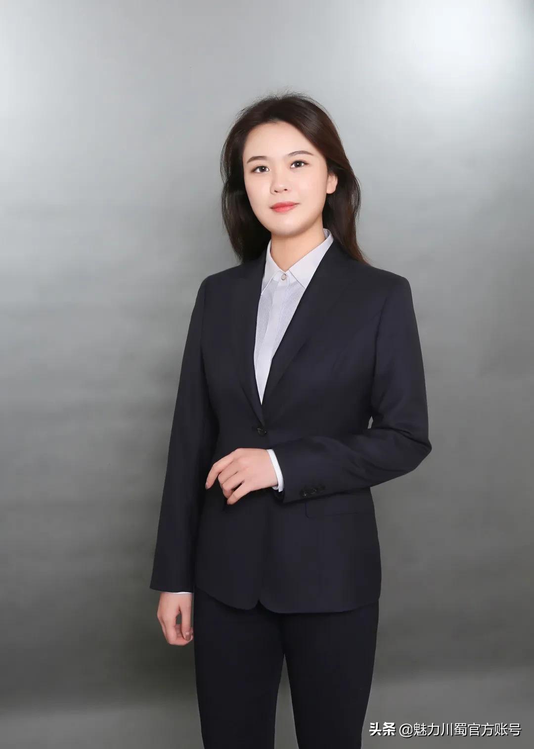 绵阳外国语学校李俊老师,绵阳外国语学校历史老师