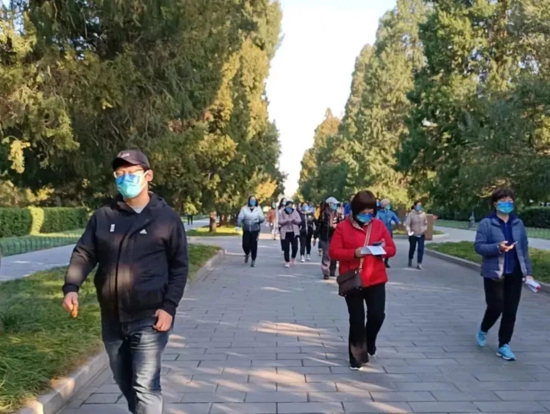 街道工会健步走活动,财政局工会开展职工健步走