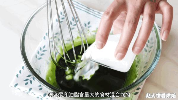 奶油巧克力蛋糕颜值与美味并存,diy颜值高简单不用烤箱小蛋糕