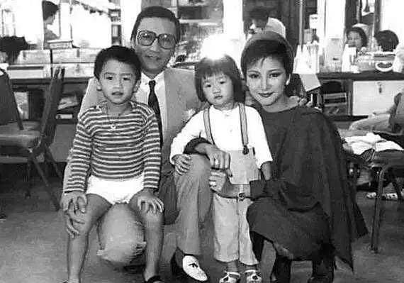 85岁谢贤首获影帝讲话,85岁谢贤获得金像奖