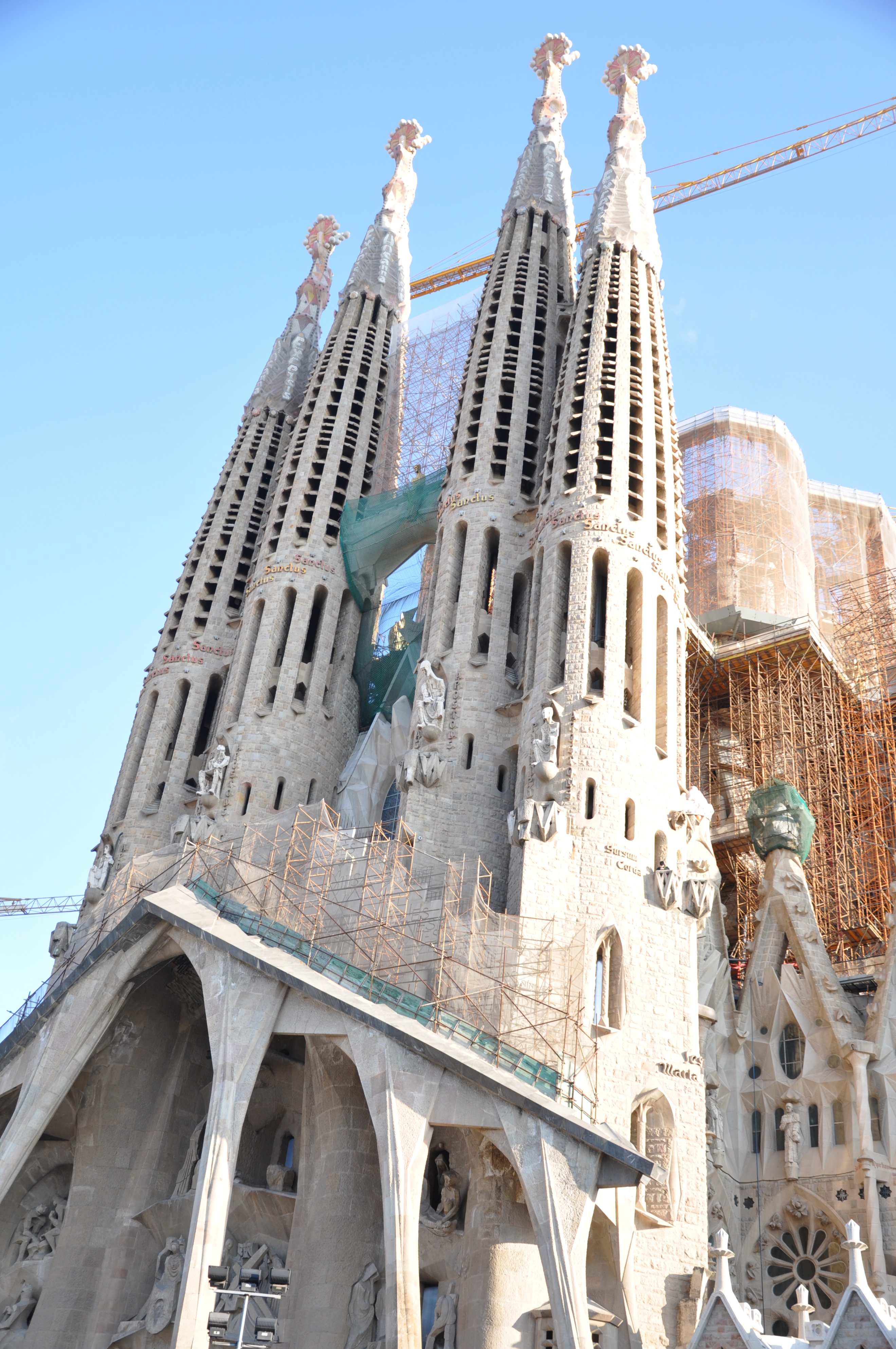 巴塞罗那高迪的作品,巴塞罗那建筑师高迪