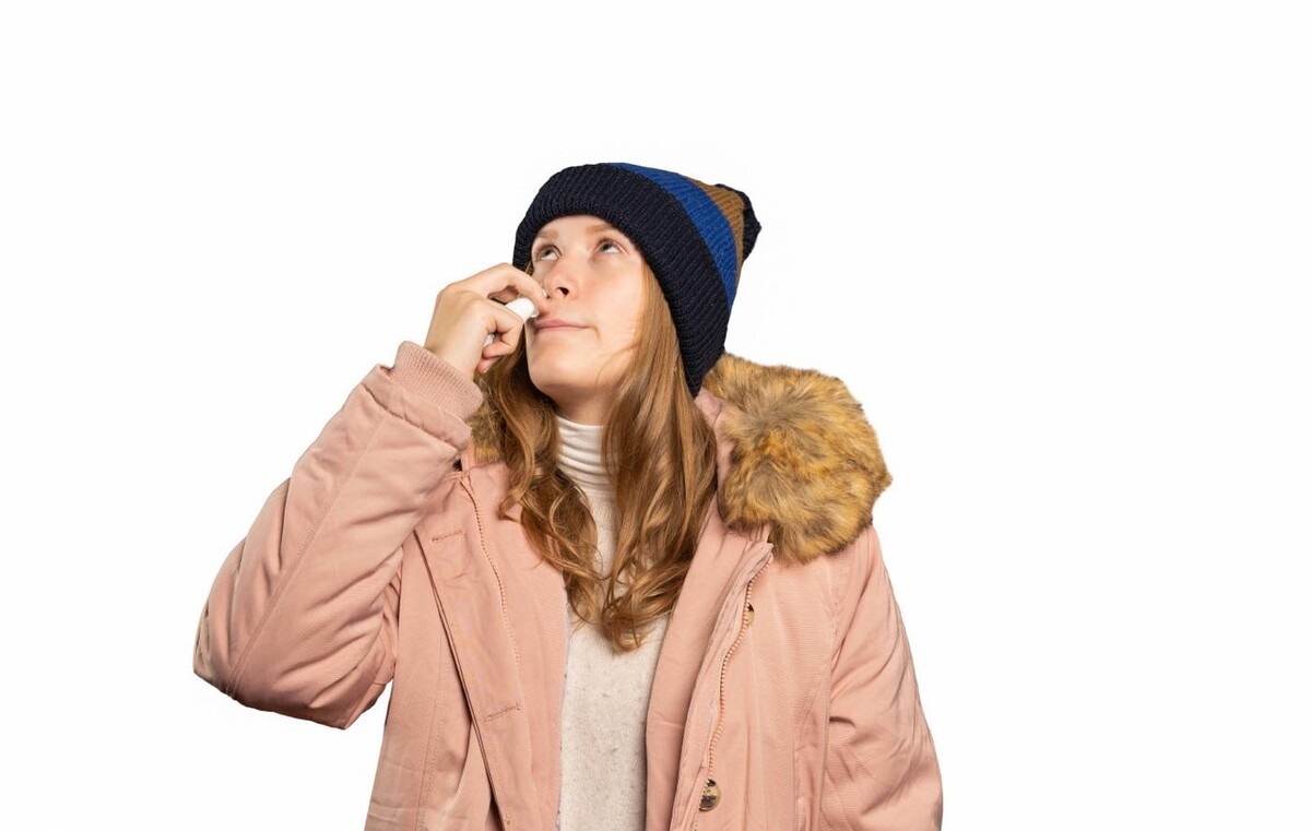 慢性鼻炎长期鼻塞用什么药有效,慢性鼻炎鼻塞用什么鼻炎喷剂