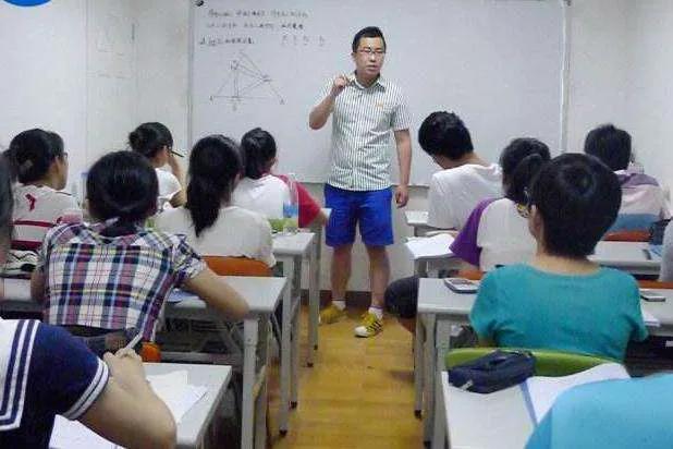 普涨30分以上，1分不只甩掉1操场，中考竞争白热化，补课有用吗？