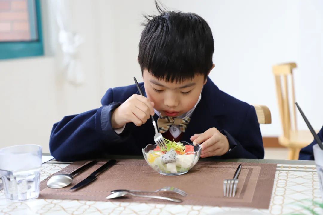 西餐礼仪|浸润式的学习，仪式感生活的开端