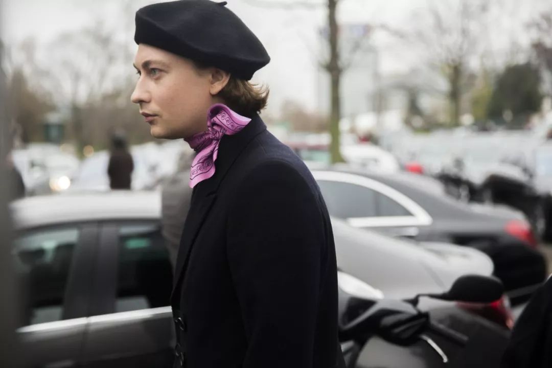 冬季怎么选择适合自己的帽子 (冬天如何选择适合自己的帽子)