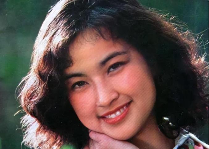 刘晓庆背后的辛酸史,刘晓庆唯一不被岁月打败的是才华