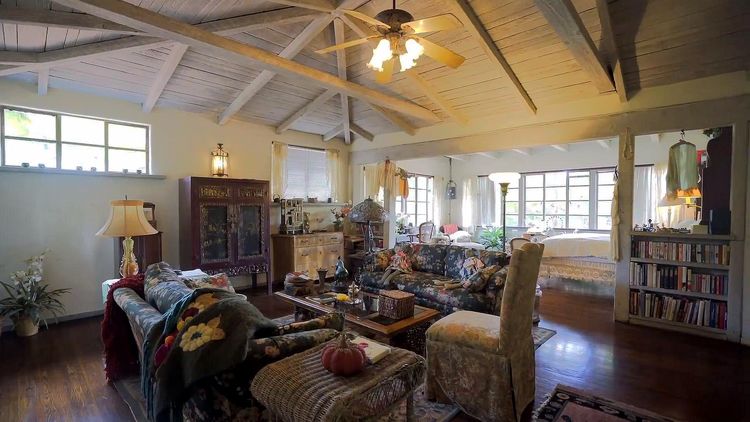 回味旧金山探访成功者的庄园,一种窗口令艾尔卡彭等囚犯备受折磨