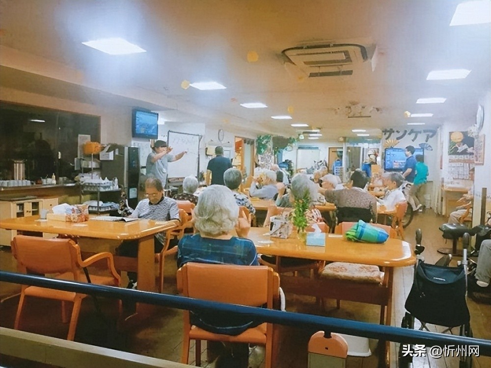 日本人不爱运动却最长寿的原因,日本人懒于运动寿命却很长