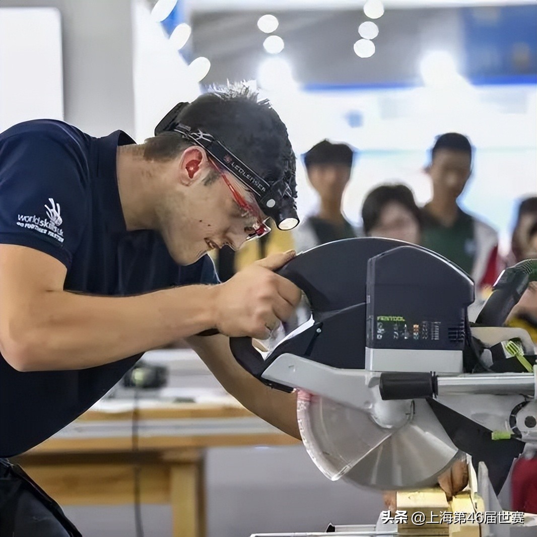 走出去迎进来加强合作,走出去和请进来完整版