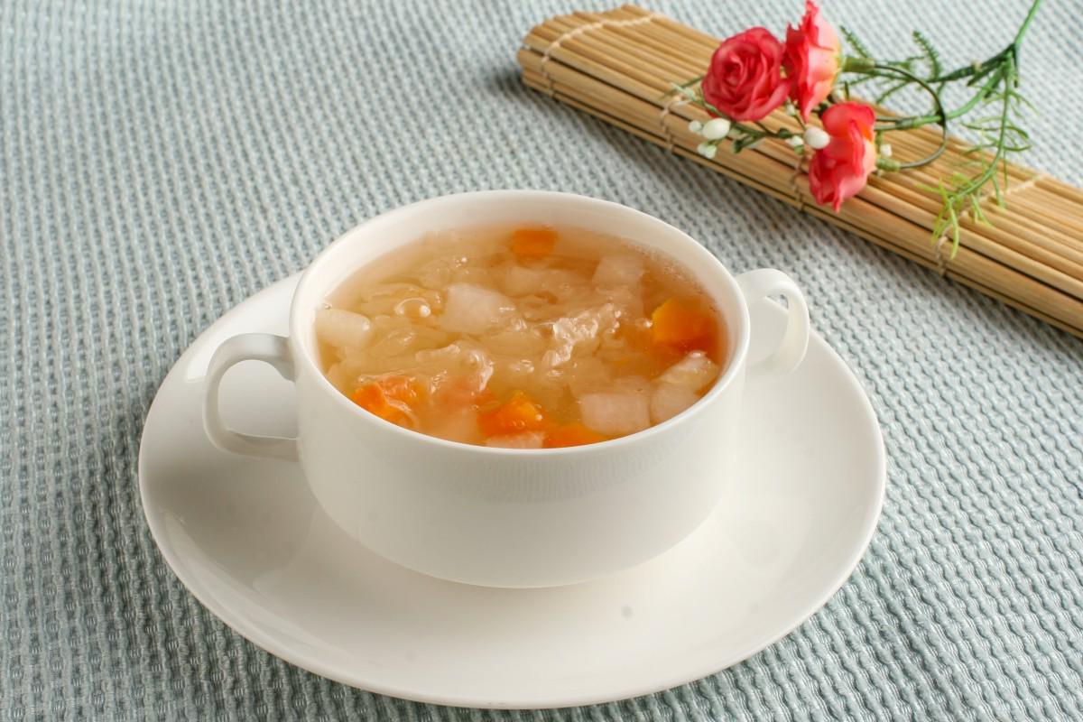 孩子有点咳嗽吃什么辅食,小孩咳嗽不忌口反反复复怎么办