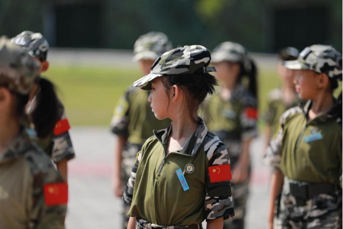 儿童军营体验营,儿童体验军营夏令营