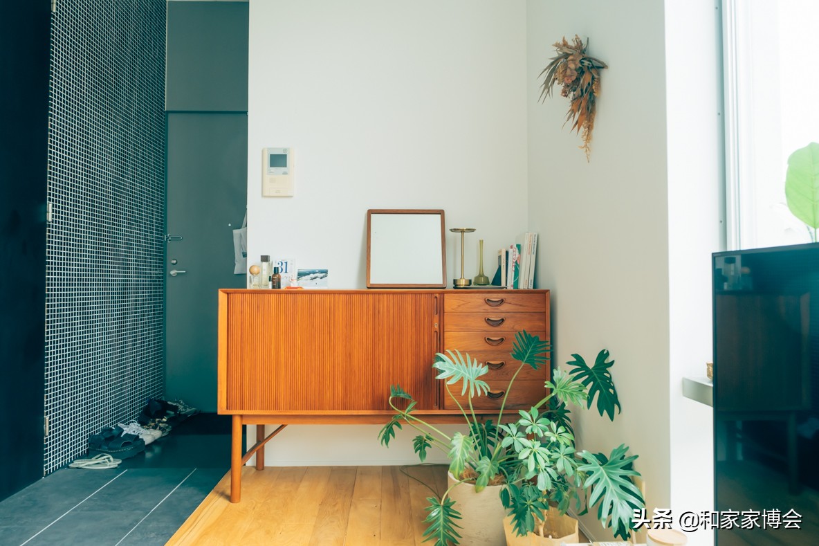 日本小姐姐租东京铁塔的房子 (日本小姐姐晒租房日常)