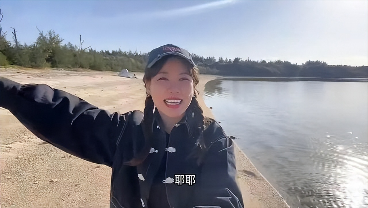 中国小姐姐买了个日本小岛,日本网友炸锅了,说这是侵略第一步