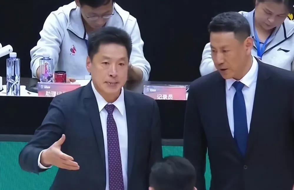 中国男篮对李春江和李楠的处罚,篮协对李楠李春江的处罚