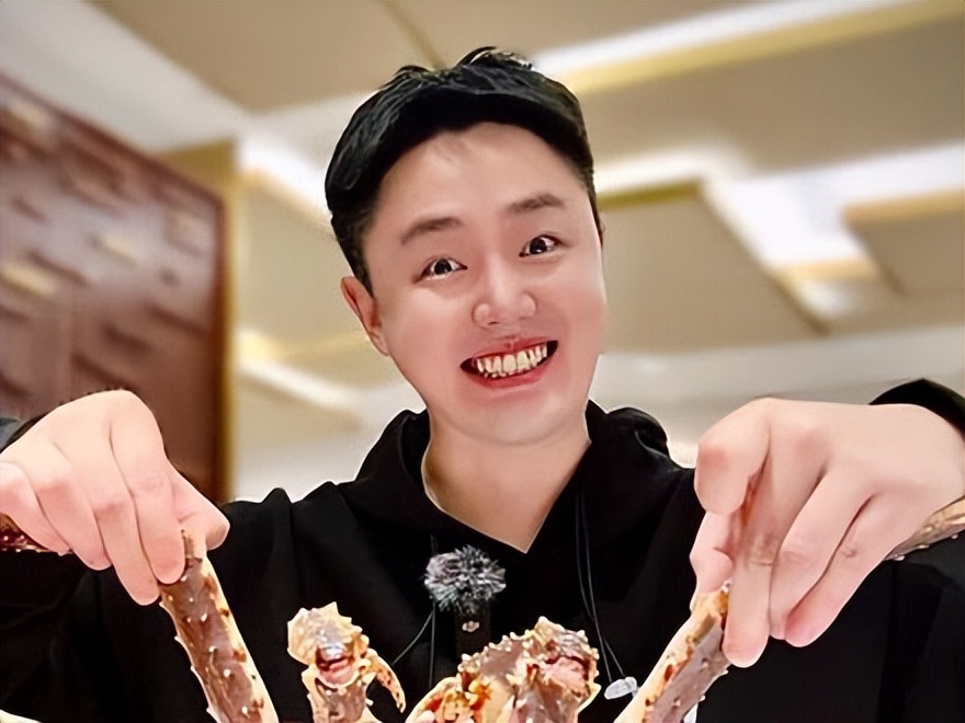 钱小佳最新点评,钱小佳最新评价