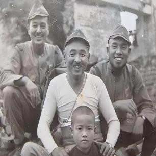 奥巴马老图,奥巴马年轻篮球照片