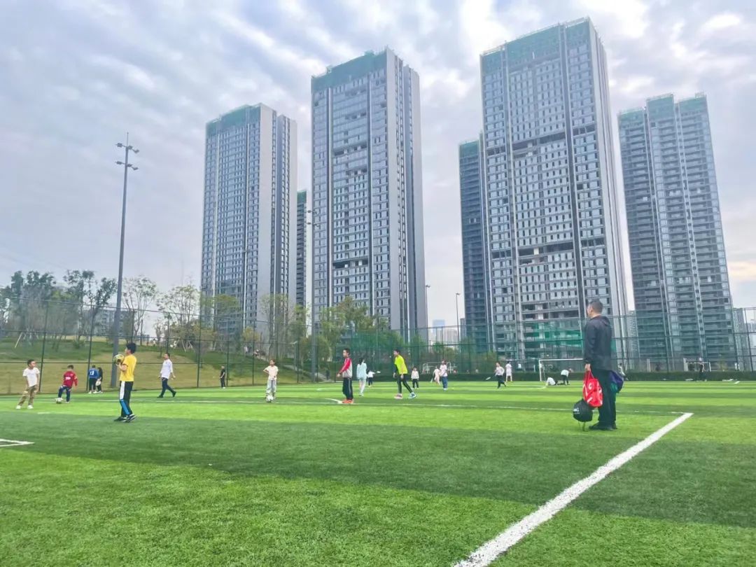 閲嶅簡9鍙风嚎鍦ㄥ皬榫欏潕鎬庝箞鎹箻1鍙风嚎,閲嶅簡鍦伴搧9鍙风嚎绾㈠博鏉戠珯4鍙峰嚭鍏ュ彛