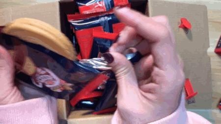 小时候吃的最经典的原味饼干,8090后儿时的非常薄的饼干