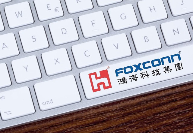 富士康每个月发工资多少钱,富士康每个月400块钱能用多久