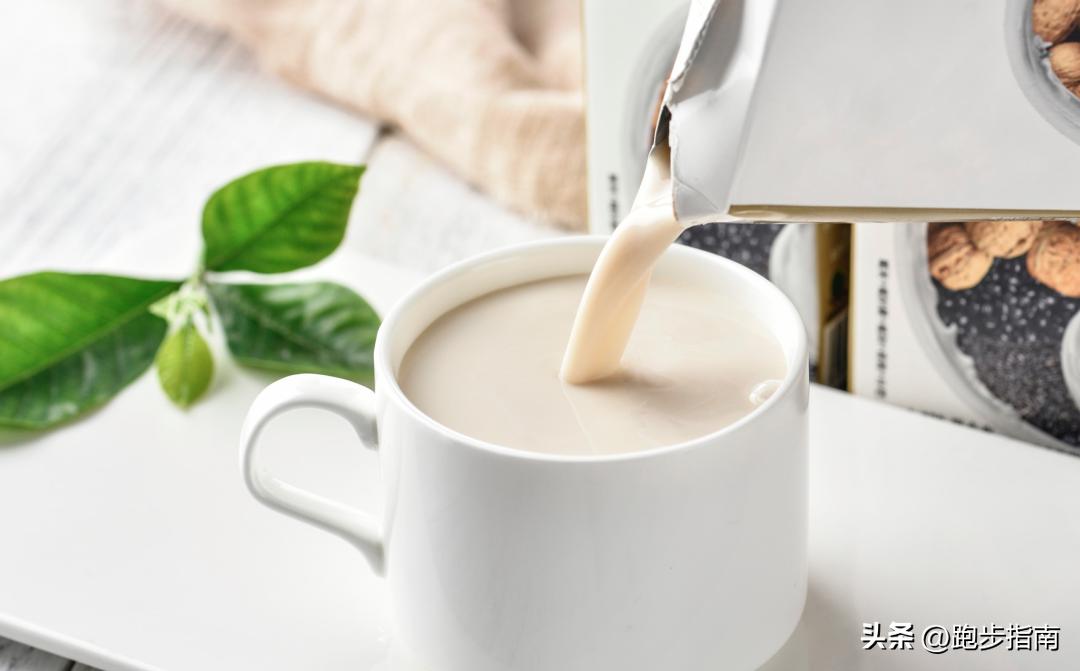 睡前注意什么不会失眠,睡前做这4件事轻松入睡到天亮