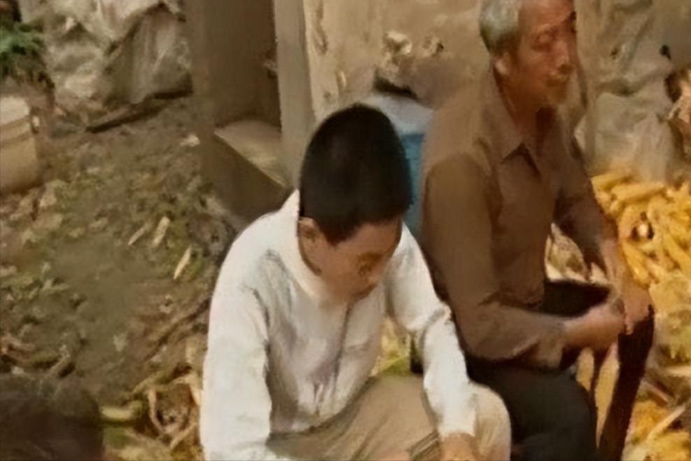 河南白头村真实历史,河南村庄离奇出现白胡子老汉