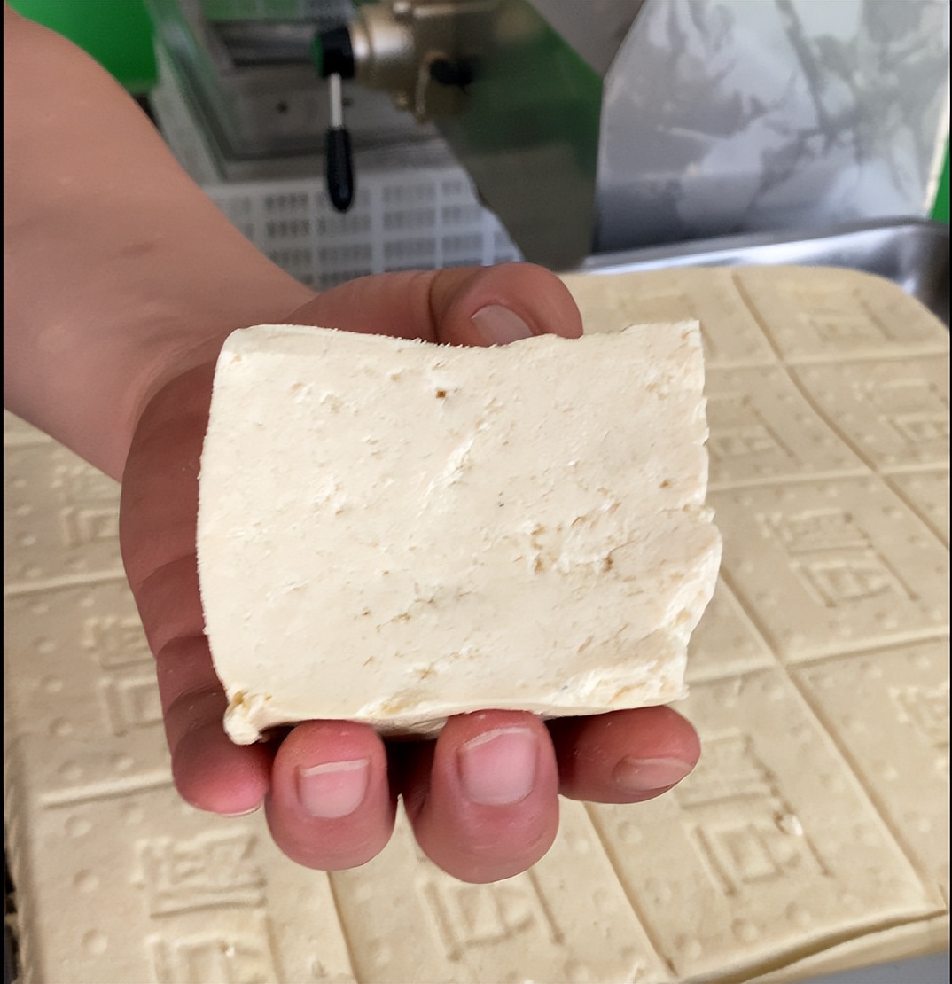 小型豆腐一体机需要多大的占地面积？