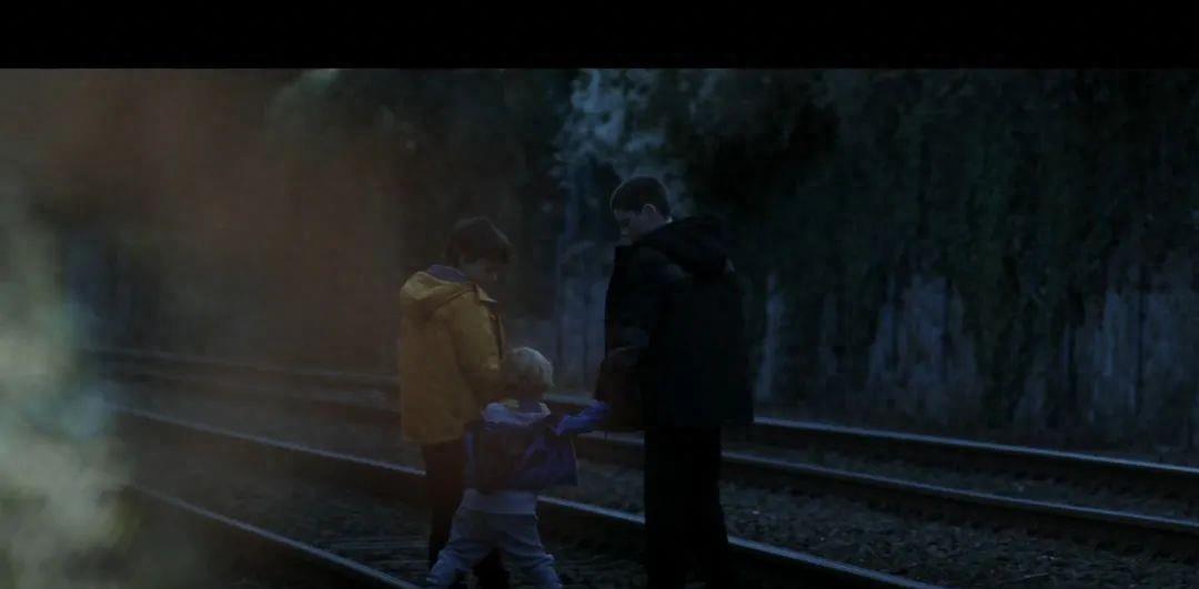 21岁女孩被12岁小学生猥亵，细节曝光后网友愤怒：别小看他的反派