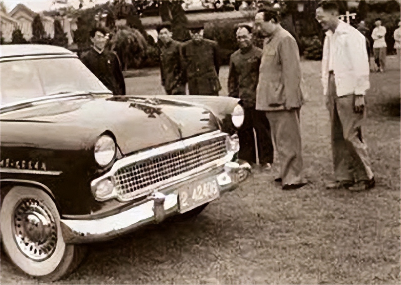 主席的专车高级、霸气，却有一个违背常理的地方