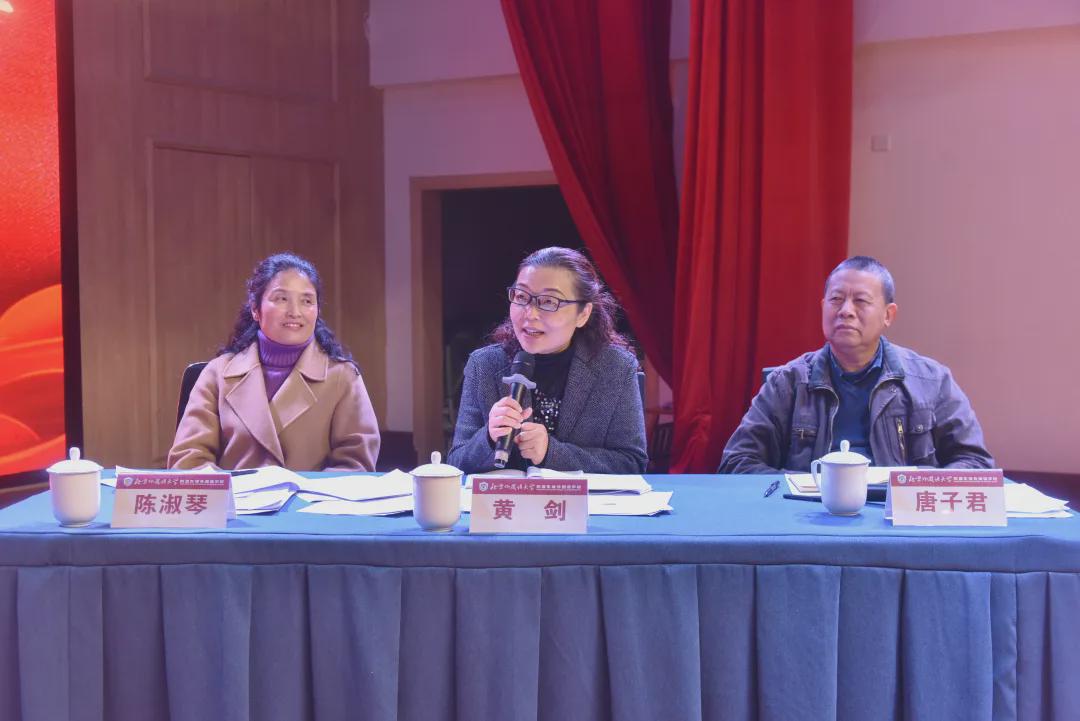 求贤若渴广纳英才,求贤若渴