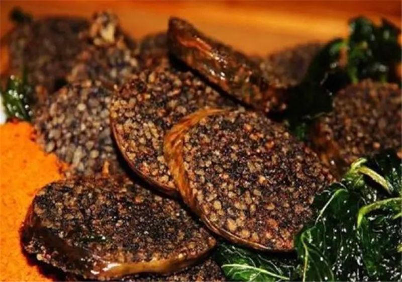 浜戝崡鎬掓睙鍗佸ぇ蹇呭悆缇庨,浜戦鍝佸皾鑸屽皷涓婄殑绾㈡渤