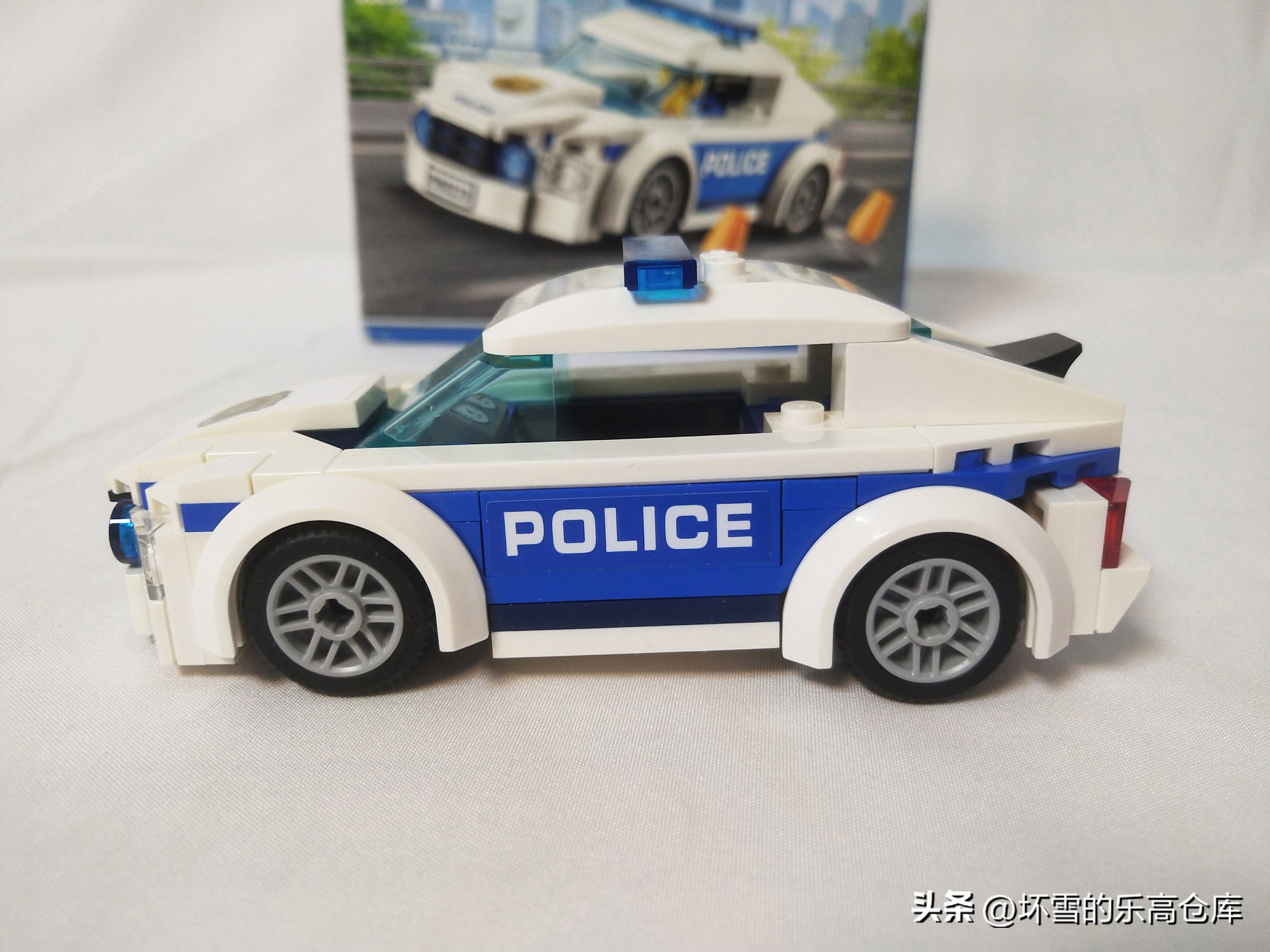 你喜欢乐高吗,乐高最简单的警车巡逻车