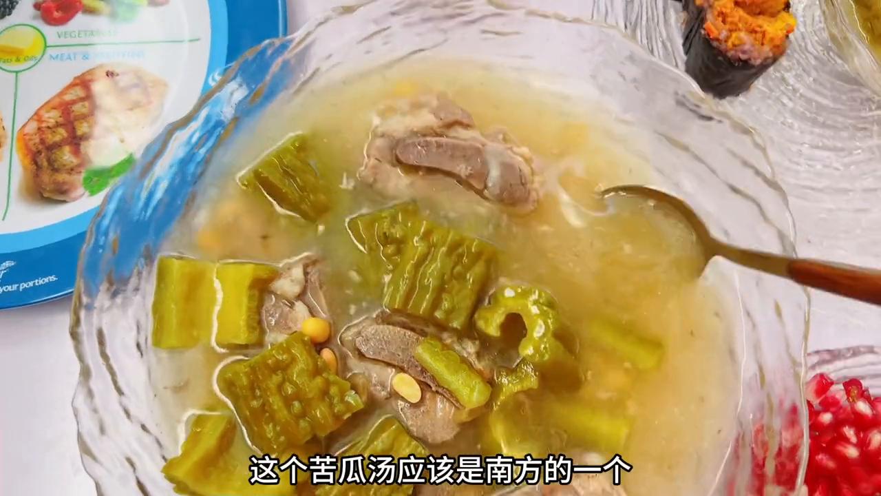 苦瓜排骨黄豆汤要放蜜枣,苦瓜排骨黄豆汤要不要放胡椒粉