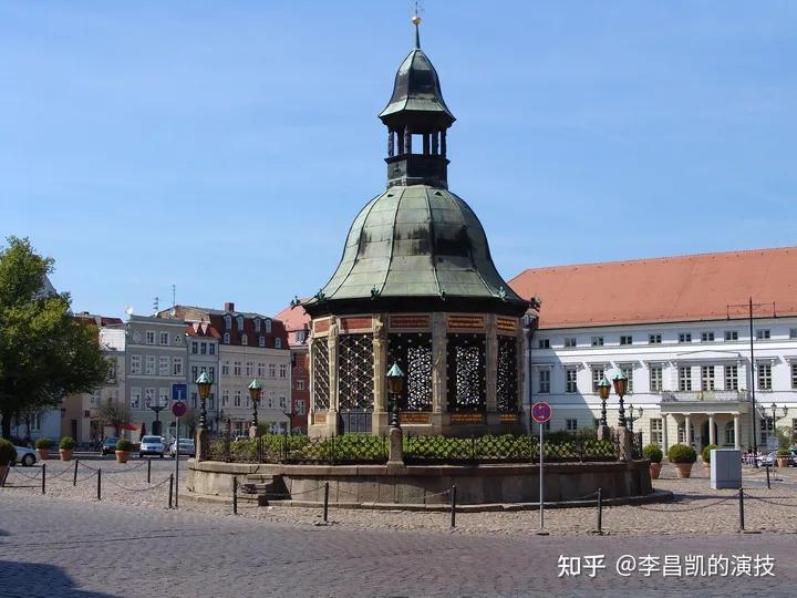 车位全款还是贷款购买好,买车位出租靠谱吗