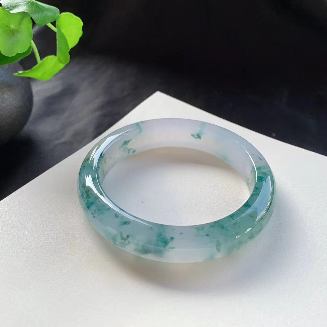 翡翠行业水有多深你知道吗,翡翠行业必须知道什么