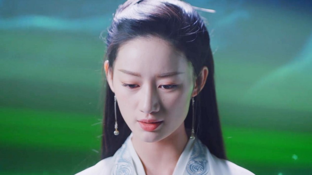 张芷溪白鹿玉楼春,张芷溪和白鹿演的同一个人么