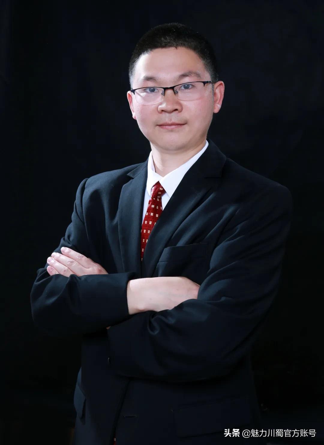 绵阳外国语学校李俊老师,绵阳外国语学校历史老师