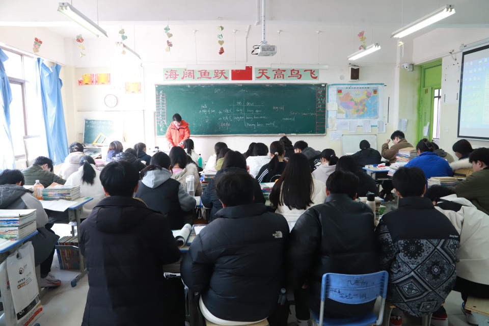 中考生300分还有希望吗,中考300多分算不算失利