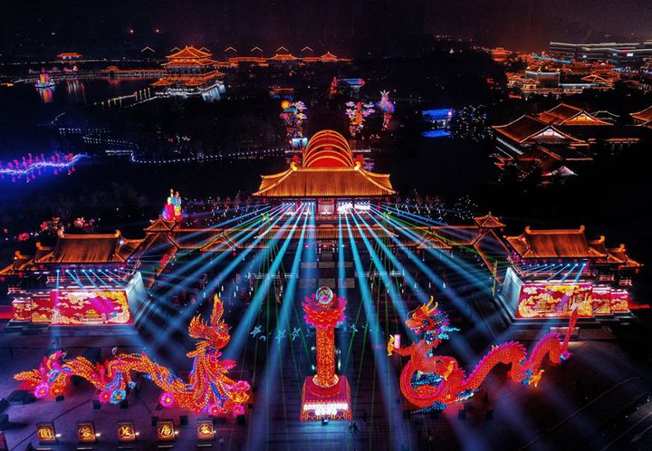 西安不夜城亮化工程谁做的,大唐不夜城亮化