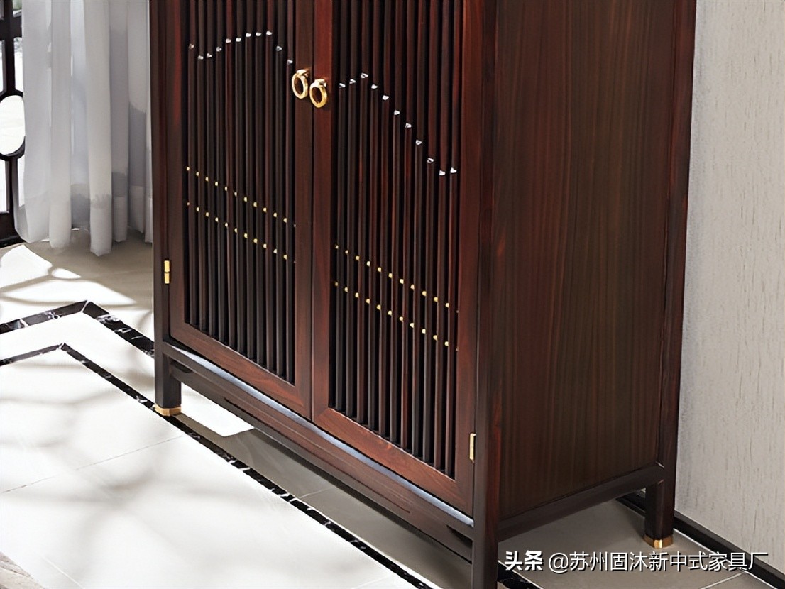 145平中式风格装修红木家具,145新中式三室二厅装修多少钱