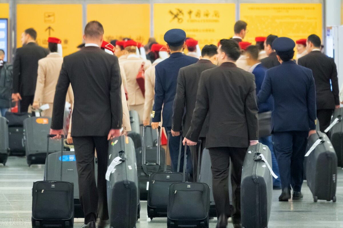 迪拜是怎样发展过来的,迪拜是如何崛起的