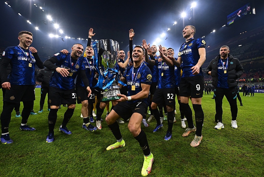 桑切斯最后一秒绝杀,桑切斯热血球集锦