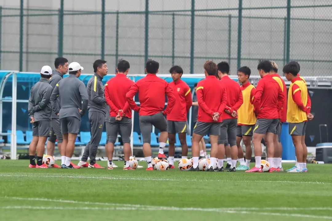 媒体记者纷纷点赞河北队申请廊坊市1000万专项足球资金却屡遭拒绝