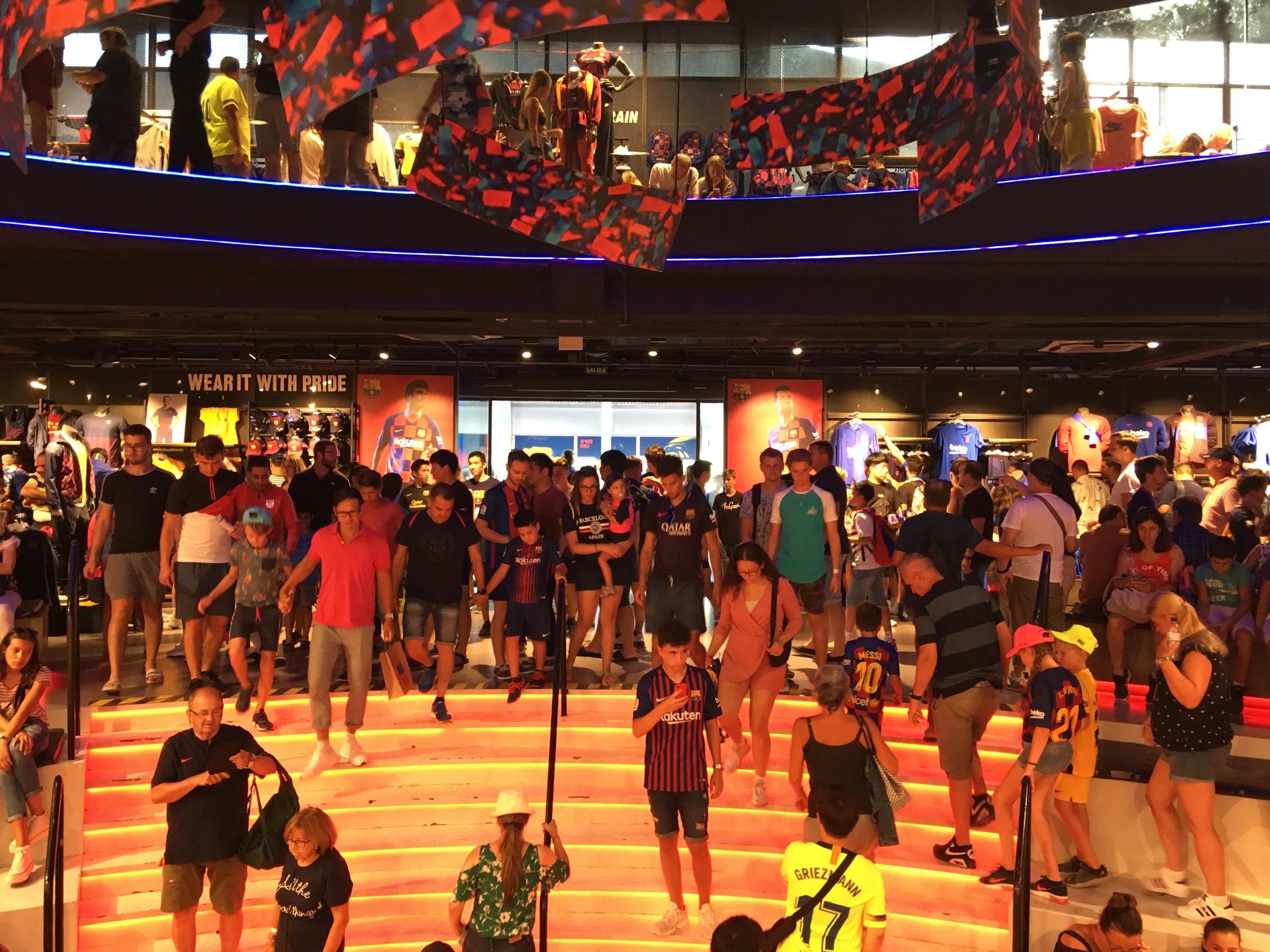 西班牙巴塞罗那全攻略,西班牙自由行马德里游攻略