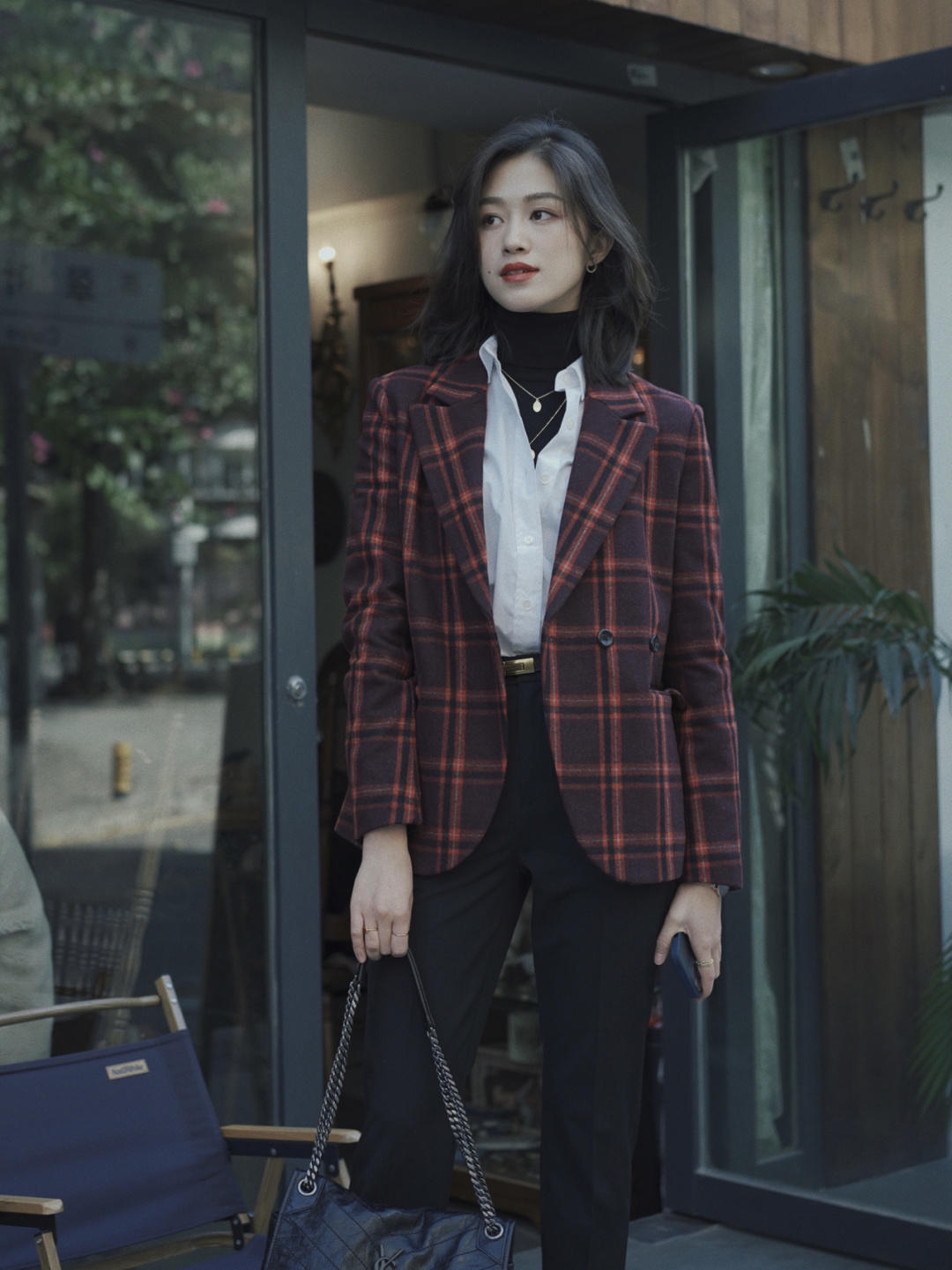 职场OL冬季离不开“羊毛西装”，借鉴这组搭配，日常通勤也很时髦