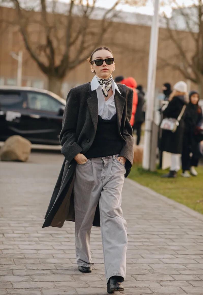 女性丝巾的时尚打法,女人的高档洋气的丝巾