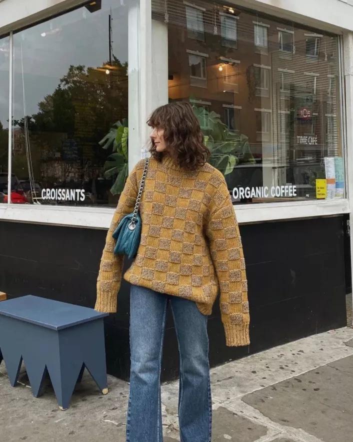 2018年最时髦的毛衣款式,2019年流行穿什么款式的毛衣