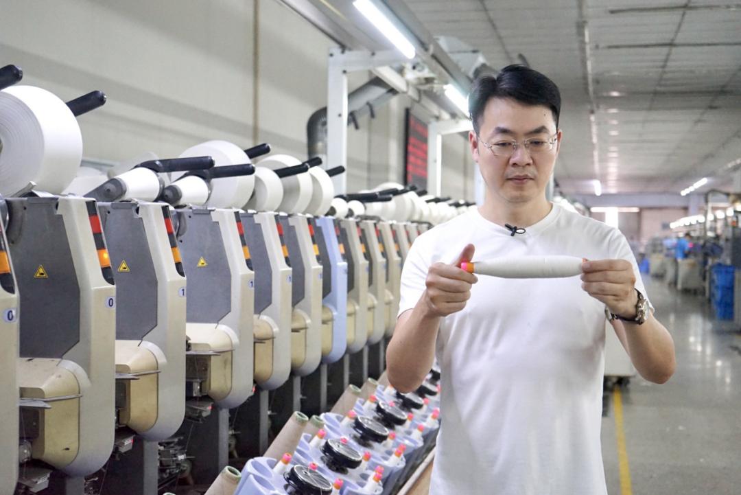 鐧藉皬t鎶撲綇鏃朵唬鑴夋悘鎴愪负鍥借揣涔嬪厜,鐧藉皬t娓呬粨