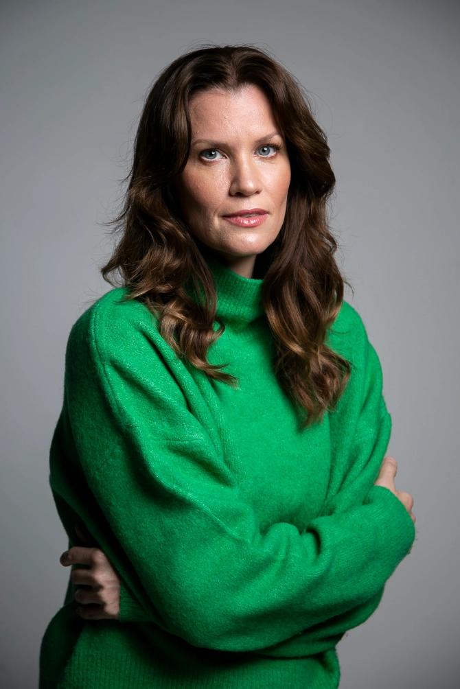 可怕！女演员在伦敦面试工作，却遭下药囚禁当多人*奴性**