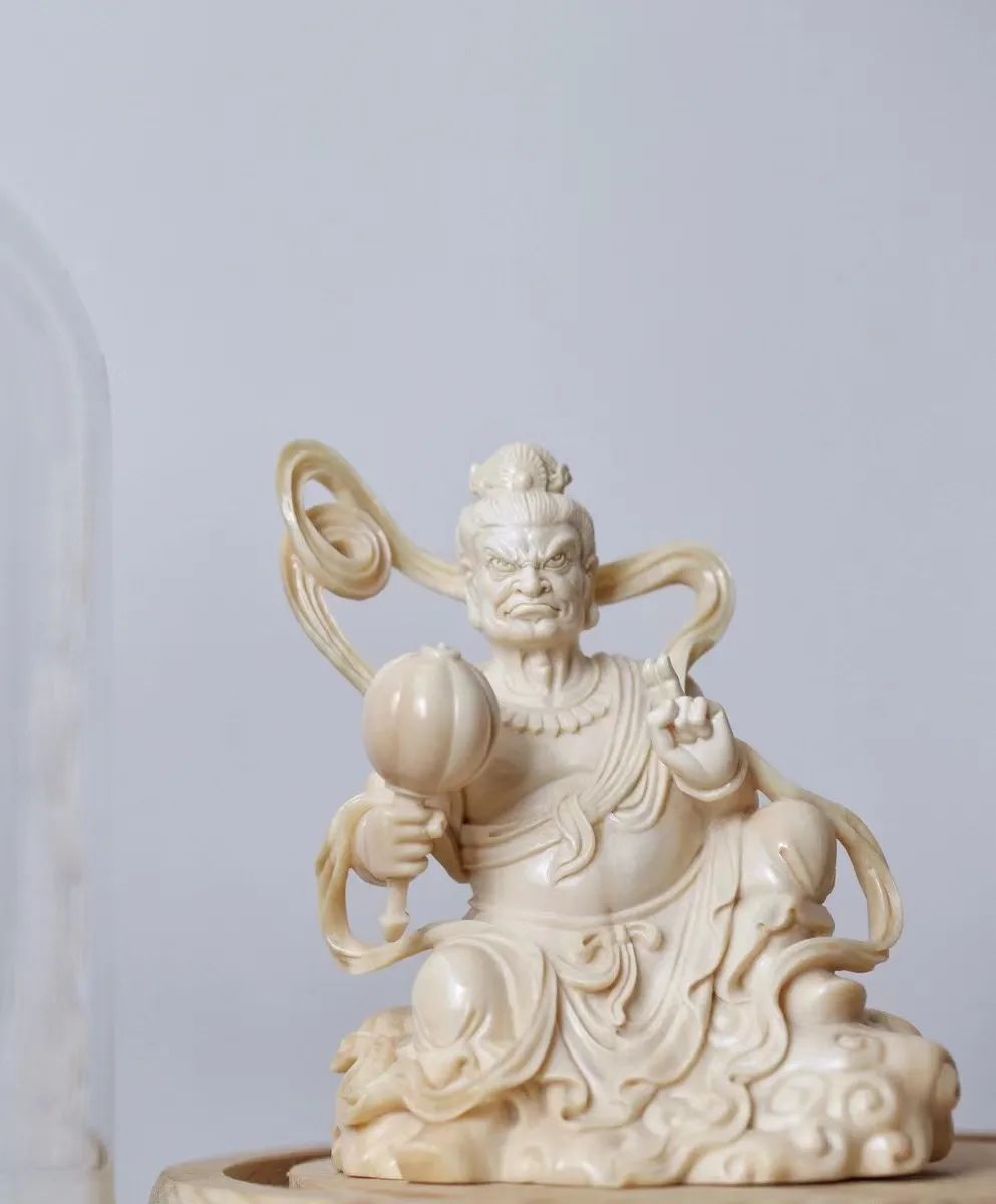 猛犸象牙用油泡会开裂吗,猛犸象牙牌开裂了如何补救